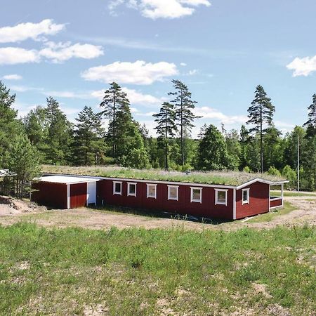 Stunning Apartment In Ljungby With 1 Bedrooms エクステリア 写真